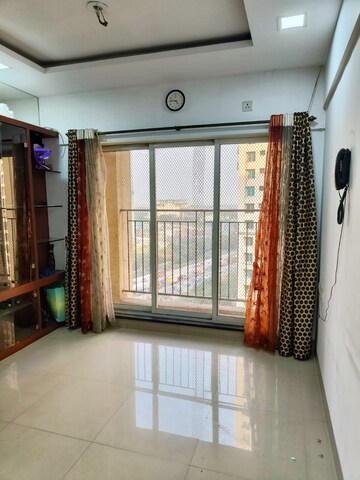 Room in  Pg at Thane West – for Rent