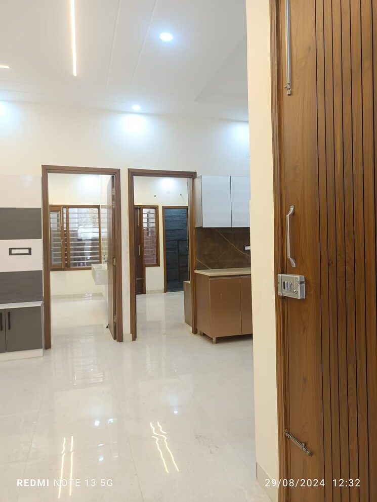 Room, ambala highway 4 Bedroom 1800 Sq.Ft. Independent House In Ambala Highway Zirakpur 7885604