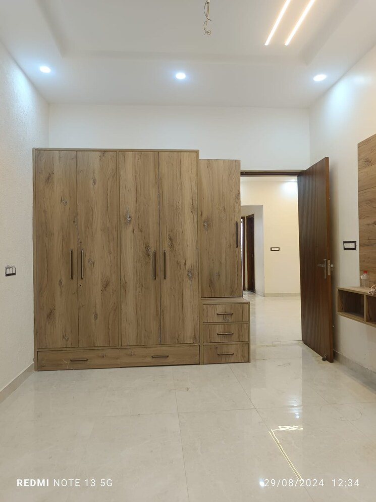 Bedroom, ambala highway 4 Bedroom 1800 Sq.Ft. Independent House In Ambala Highway Zirakpur 7885604