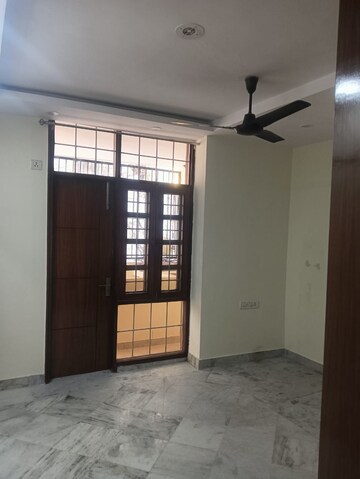 Room in 3 BHK Builder Floor at Lajpat Nagar Iii – for Sale