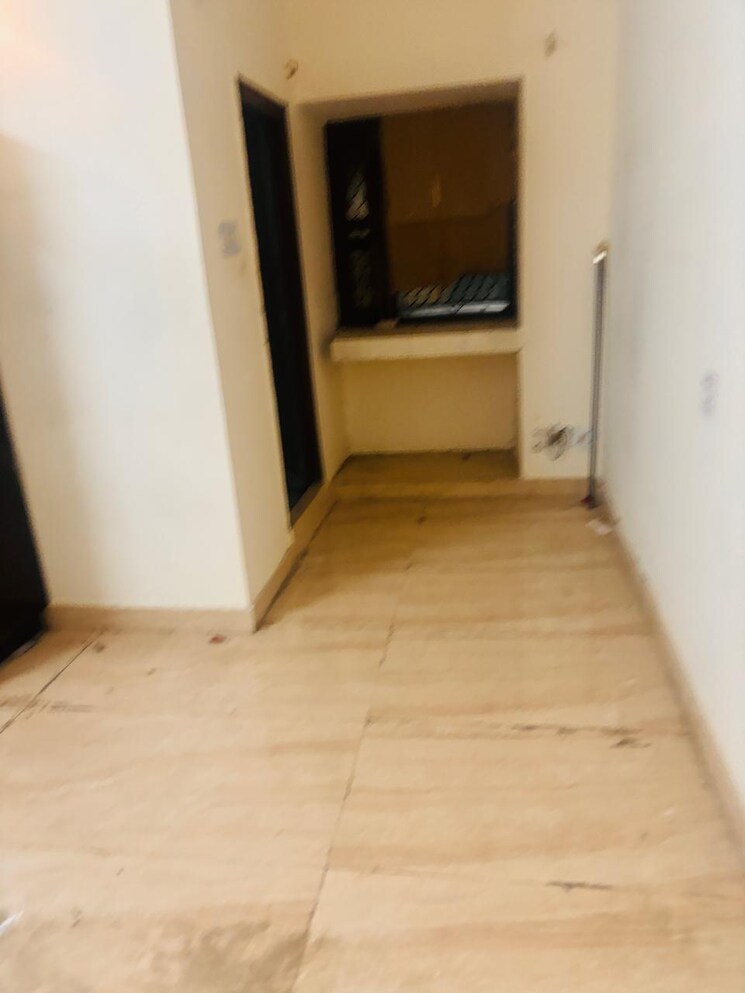 Room, ip extension 4 Bedroom 1550 Sq.Ft. Apartment In Ip Extension Delhi 7885616