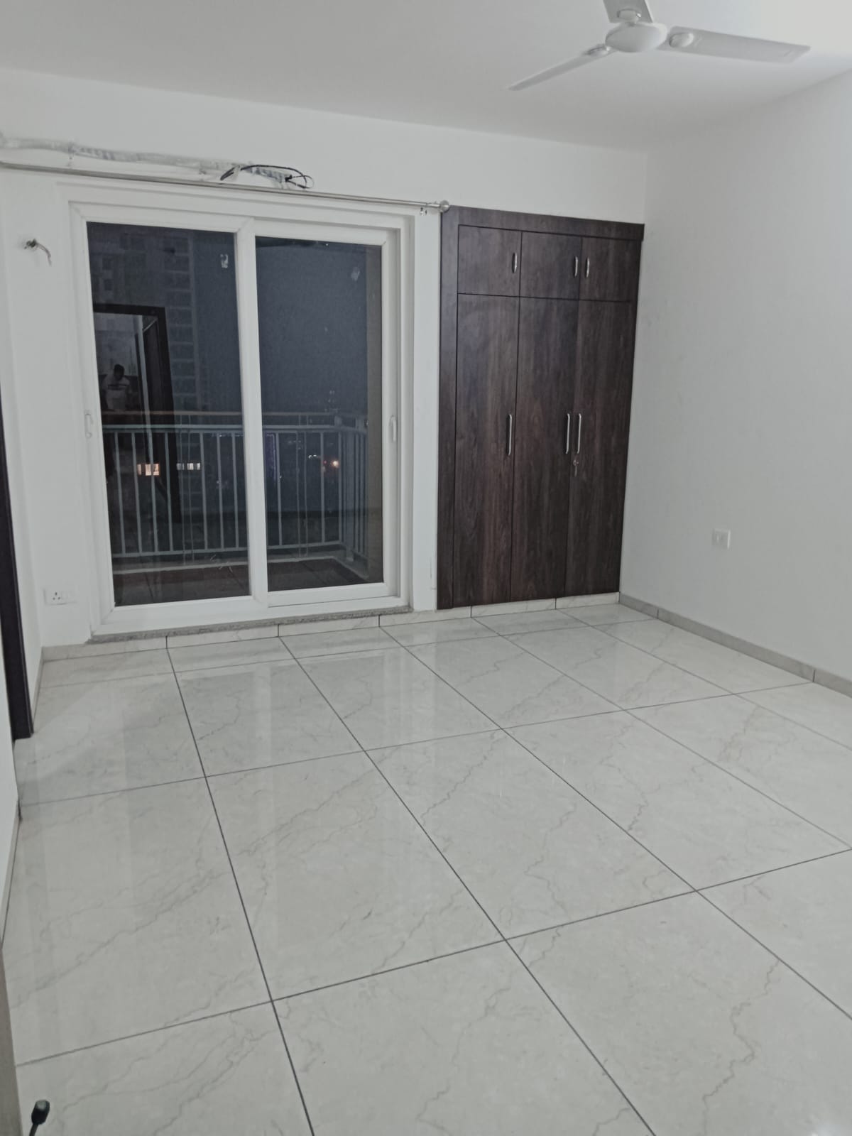 3.5 BHK Apartment For Sale in Omaxe Waterscapes