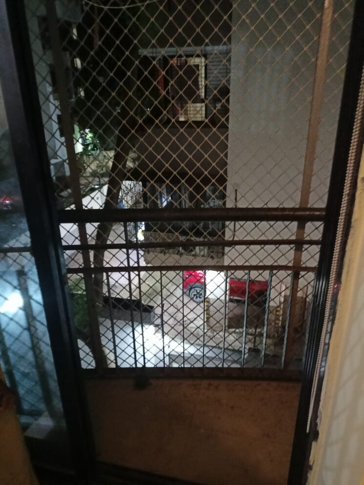 Balcony, laxmi-niwas-dadar-east 1 Bedroom 358 Sq.Ft. Apartment In Dadar East Mumbai 7885706