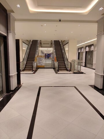  Shop – Exterior View View at Omaxe Hazratganj, Gomti Nagar - for Rent