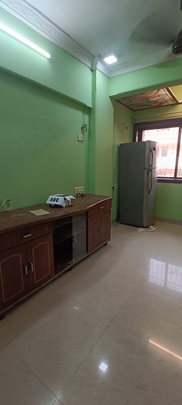 Kitchen in 1.5 BHK Apartment at Legend Apartment Santacruz, Santacruz East – for Rent