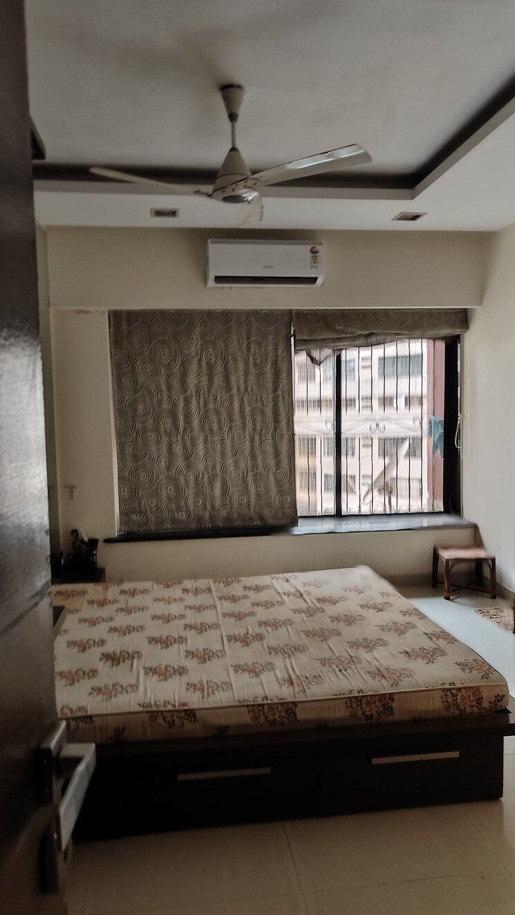 Master Bedroom, samartha-aangan 4 Bedroom 1850 Sq.Ft. Apartment In Andheri West Mumbai 7886052
