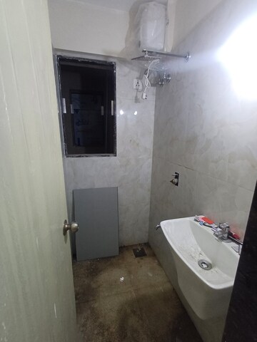 Bathroom in 1 BHK Apartment at Jogeshwari East – for Sale