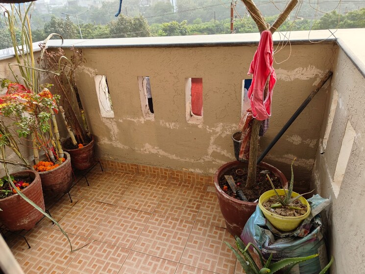  Parking, prateek-wisteria 4 Bedroom 2115 Sq.Ft. Apartment In Sector 77 Noida 7886105