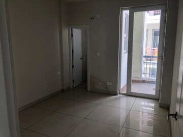 Room in 3 BHK Apartment at Dera Bassi – for Rent