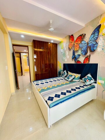 Master Bedroom in 2 BHK Builder Floor at Gaur City 2  – for Sale
