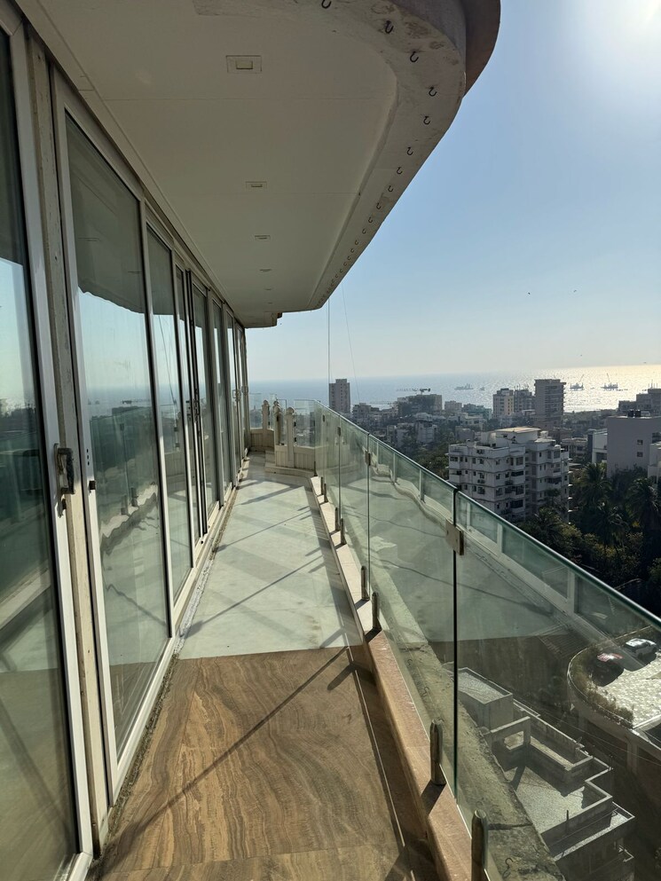 Master Bedroom, raiaskaran-parthenon 4 Bedroom 3190 Sq.Ft. Apartment In Andheri West Mumbai 7886455