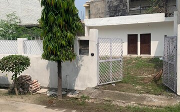 Plot For Sale in Sector 55