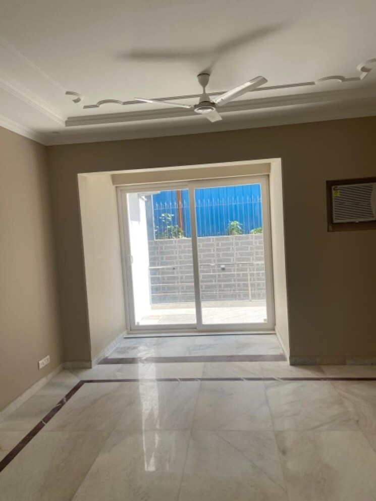 Master Bedroom, sector 71 3 Bedroom 1800 Sq.Ft. Builder Floor In Sector 71 Gurgaon 7886639