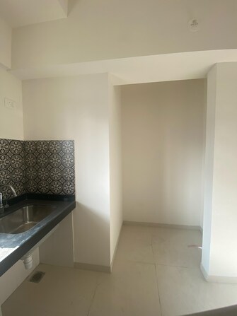 2 BHK Apartment For Resale in Lodha Amara Kolshet Road Thane  7886654