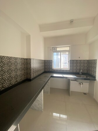 2 BHK Apartment For Resale in Lodha Amara Kolshet Road Thane  7886654