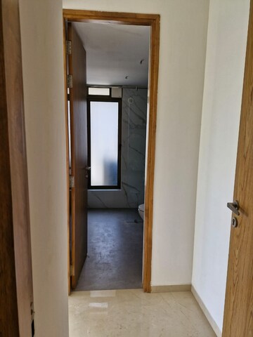Master Bedroom in 3 BHK Apartment at Raj Classic, Andheri West – for Rent