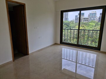 Master Bedroom in 3 BHK Apartment at Raj Classic, Andheri West – for Rent
