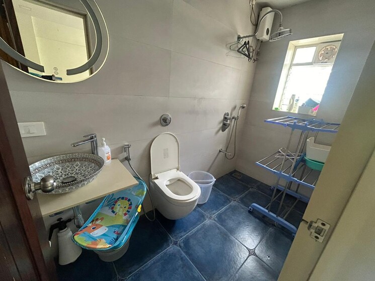 Bathroom, himath-ghar-khar-west 2 Bedroom 800 Sq.Ft. Apartment In Khar West Mumbai 7886782