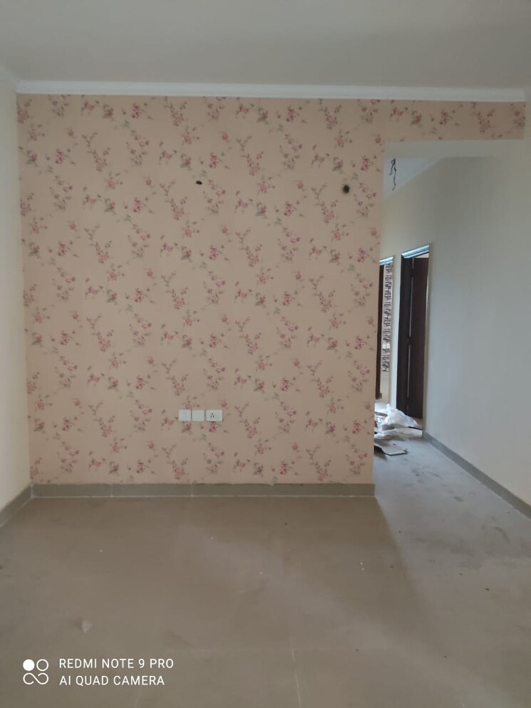 Room, gardenia-golf-city 3 Bedroom 1350 Sq.Ft. Apartment In Sector 75 Noida 7886792