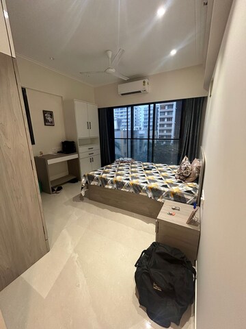 Bedroom in 2 BHK Apartment at Golden Orchid Khar, Khar East – for Rent