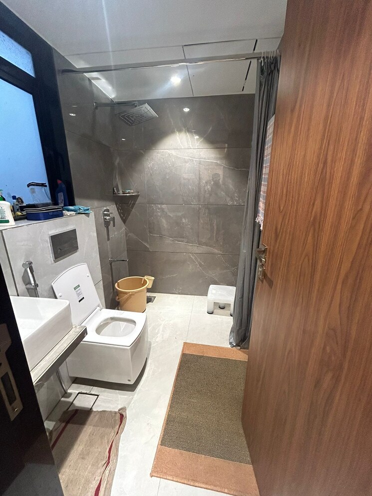 Bathroom, golden-orchid-khar 2 Bedroom 800 Sq.Ft. Apartment In Khar East Mumbai 7886802