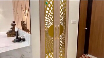 Room in 2 BHK Apartment at Lodha Amara, Kolshet Road – for Sale