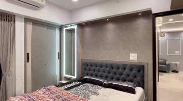 Bedroom in 2 BHK Apartment at Lodha Amara, Kolshet Road – for Sale