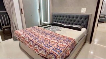 Master Bedroom in 2 BHK Apartment at Lodha Amara, Kolshet Road – for Sale