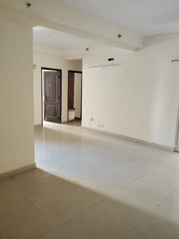 Master Bedroom in 3 BHK Apartment at Amrapali Silicon City, Sector 76 – for Sale