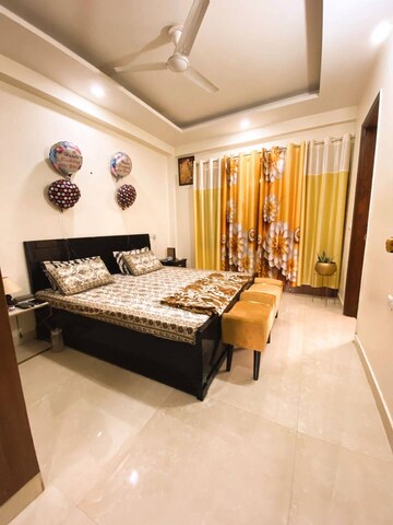 Living Room in 3 BHK Builder Floor at Ansal Plaza Sector-23, Sector 23 – for Rent