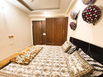 Bedroom in 3 BHK Builder Floor at Ansal Plaza Sector-23, Sector 23 – for Rent