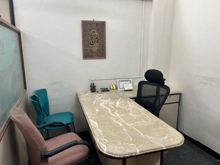 Team Area, rizvi-palace Commercial Office Space 650 Sq.Ft. In Bandra West Mumbai 7886954