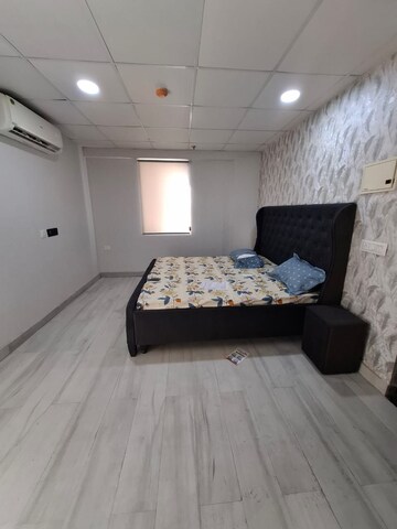 Bedroom in 2 BHK Apartment at Vip Road – for Rent