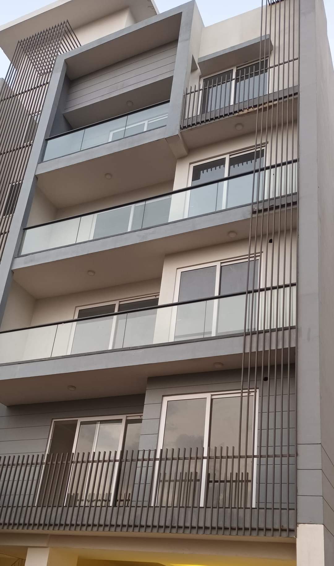 3.5 BHK + Study Room Builder Floor For Sale in Smart World Gems