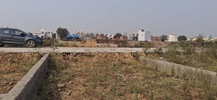 undefined, upsidc site b  120 Sq.Yd. Plot In Upsidc Site B Greater Noida 7887013
