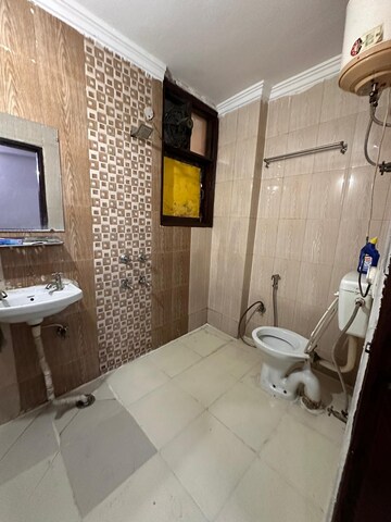 1 BHK Builder Floor For Rent in Lado Sarai