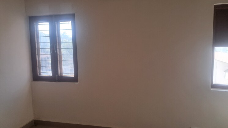 Room, arun-vihar-sector-37 3.5 Bedroom 1750 Sq.Ft. Apartment In Sector 37 Noida 7887170