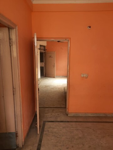 Room in 2.5 BHK Independent House at Rajendra Nagar – for Sale