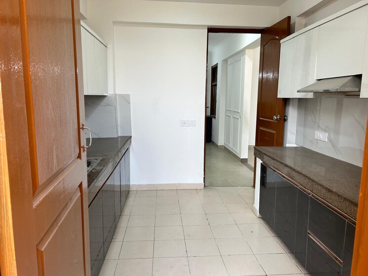 Kitchen, peer mucchalla 3 Bedroom 2150 Sq.Ft. Builder Floor In Peer Mucchalla Zirakpur 7887212