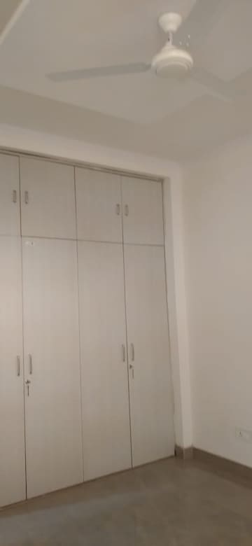 Building Lobby in 2.5 BHK Independent House at Sector 55 – for Rent