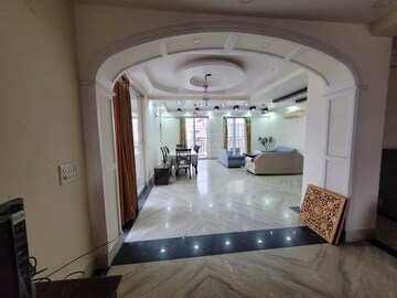 Building Lobby in 4 BHK Independent House at Sector 56 – for Rent