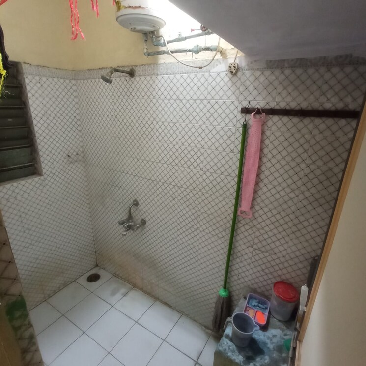 Bathroom, kumar-samruddhi-society 1 Bedroom 500 Sq.Ft. Apartment In Vishrantwadi Pune 7887299