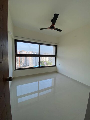 Room in 2 BHK Apartment at Rohan Silver Gracia, Ravet – for Rent