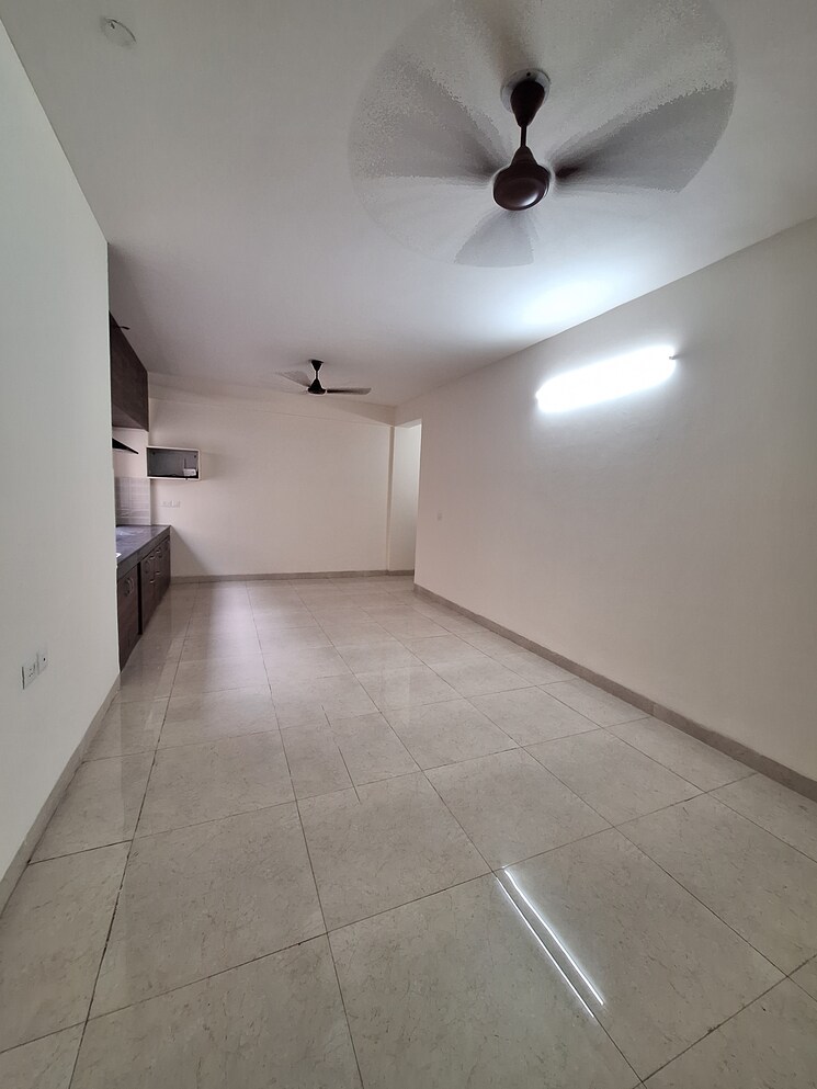 Bathroom, signature-global-grand-iva 2 Bedroom 679 Sq.Ft. Apartment In Sector 103 Gurgaon 7887348