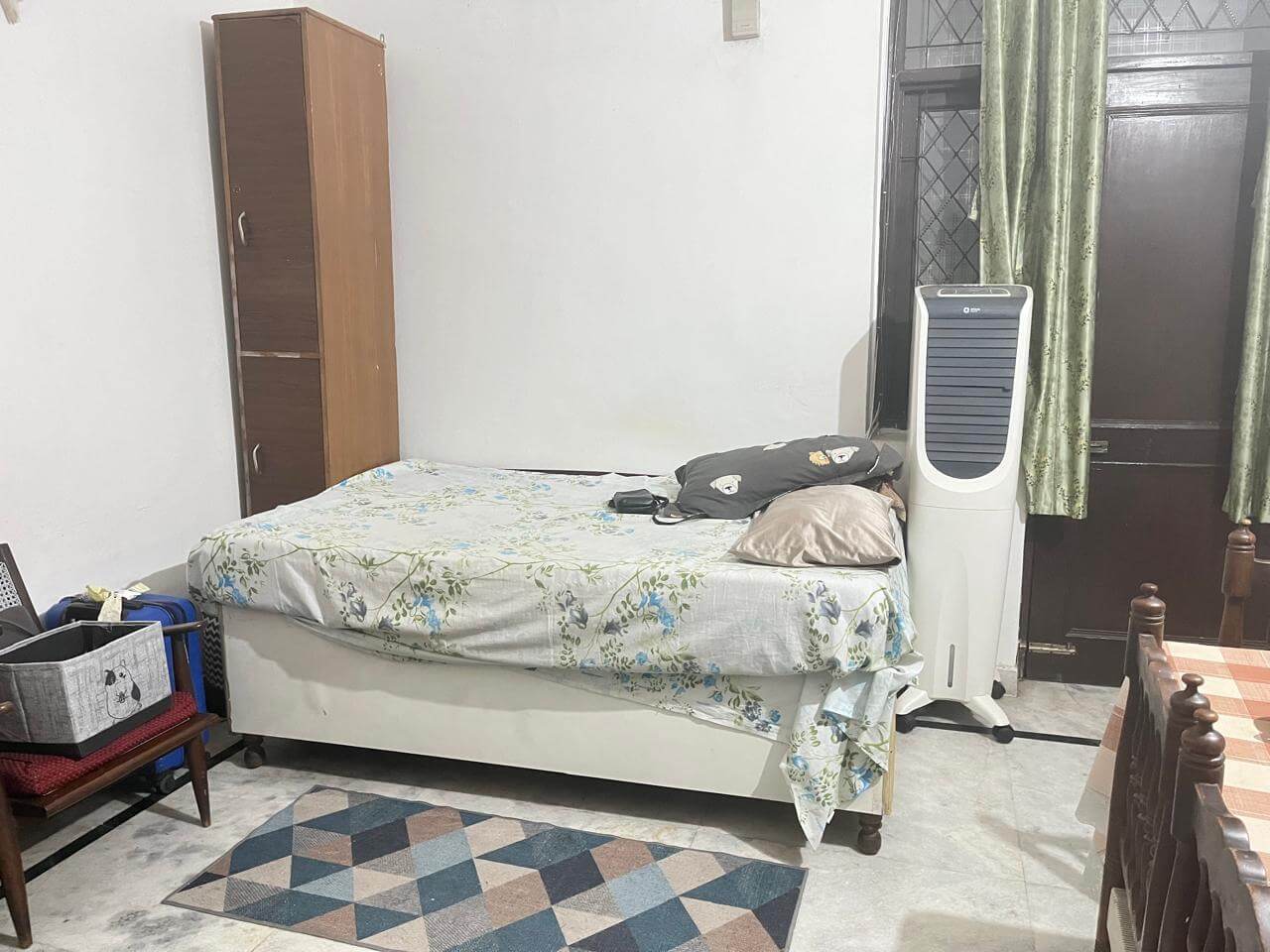 1 BHK Apartment For Rent in Safdarjung Enclave, Krish