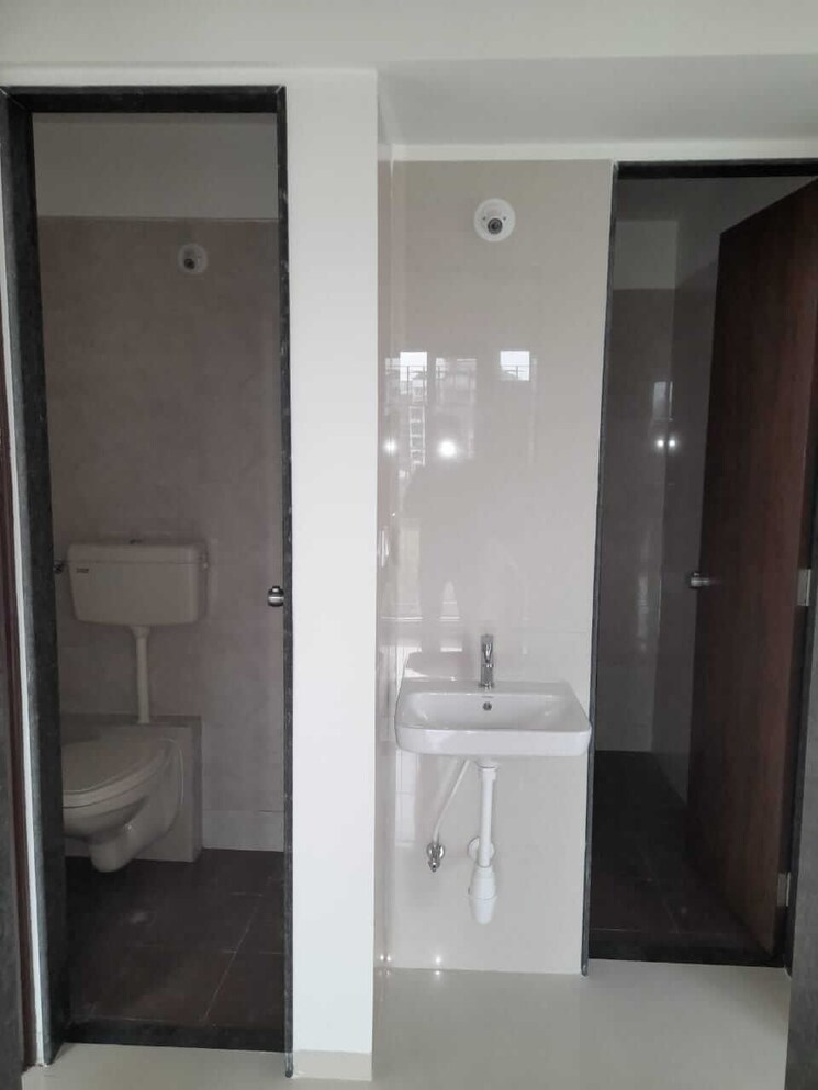 Bathroom, godrej-city-panvel-phase-1 1 Bedroom 430 Sq.Ft. Apartment In Khanav Navi Mumbai 7887370