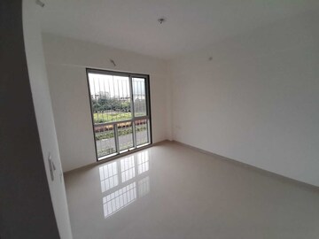 Room in 1 BHK Apartment at Godrej City Panvel Phase 1, Khanav – for Rent