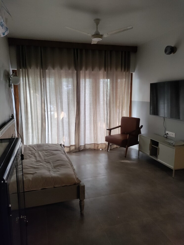 Living Room, clover-dale 1 Bedroom 850 Sq.Ft. Apartment In Koregaon Park Pune 7887411