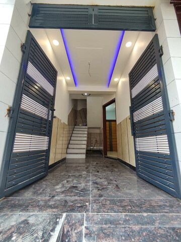 2.5 BHK Independent House – Exterior View View at Mohan Garden - for Sale