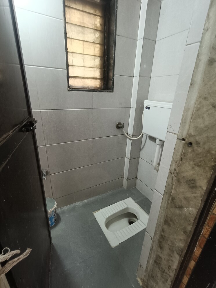 Bathroom, sundara-sagar-apartment 1 Bedroom 500 Sq.Ft. Apartment In Mira Road Thane 7887445